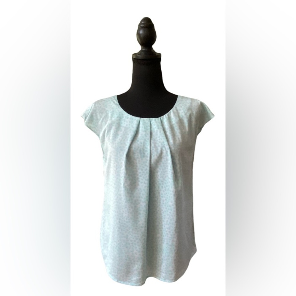 Violet & Claire: Light Blue Pattern Pleated Blouse